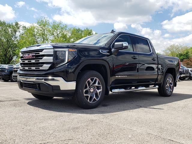 2026 GMC Sierra 1500 SLE in Onyx Black — front three-quarter view